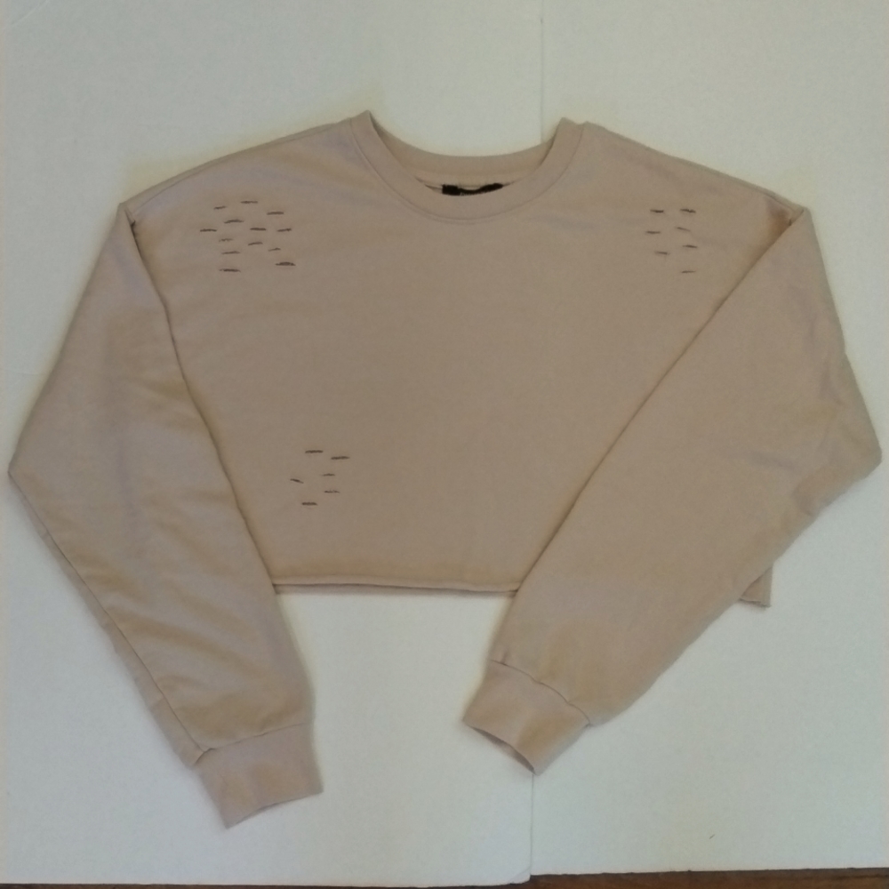 Forever 21 Beige Cropped Long Sleeve, Small